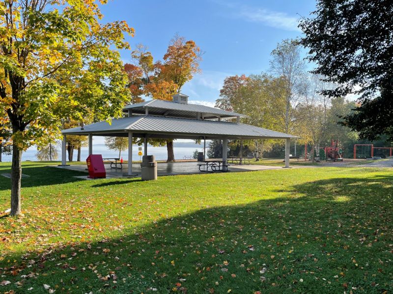 South Shore: Tyndale Park 